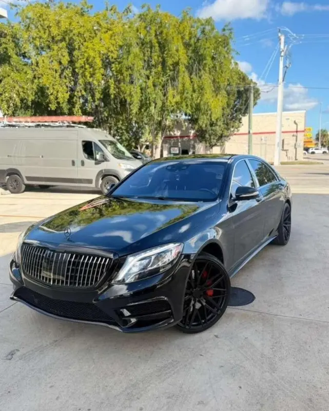 Black luxury Mercedes S-Class Maybach new model from Car services Miami, part of our premium chauffeur luxury fleet, parked outside.
